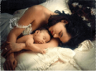 Mama i dziecko śpią